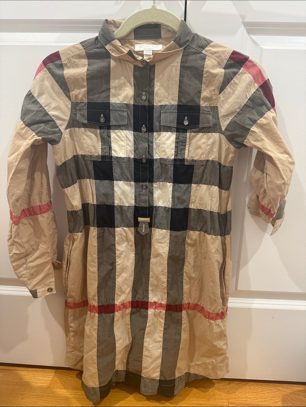 Burberry girls Beige dress